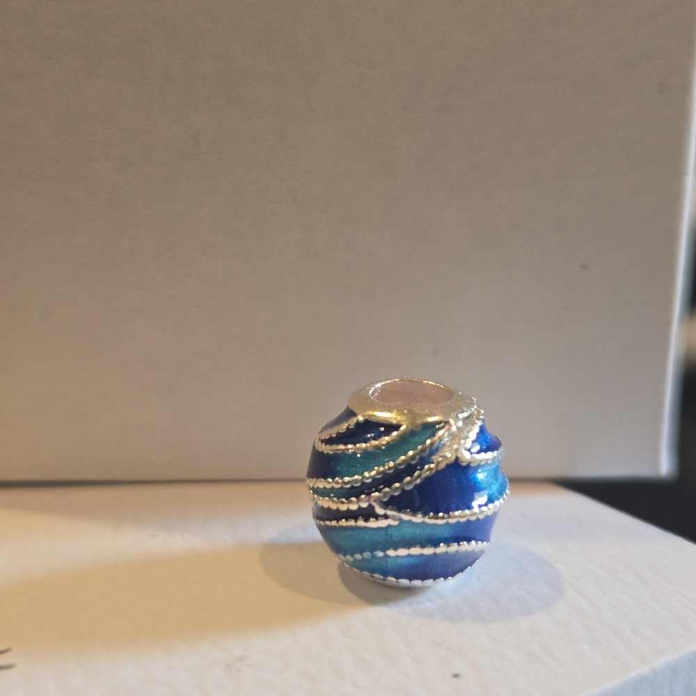 Elegant Blue and Silver Bead Charm